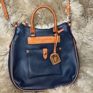 Dooney & Bourke navy and tan crossbody NWOT